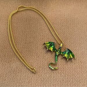 Stainless steel rhinestone dragon Necklace with Zirconia, Brand New